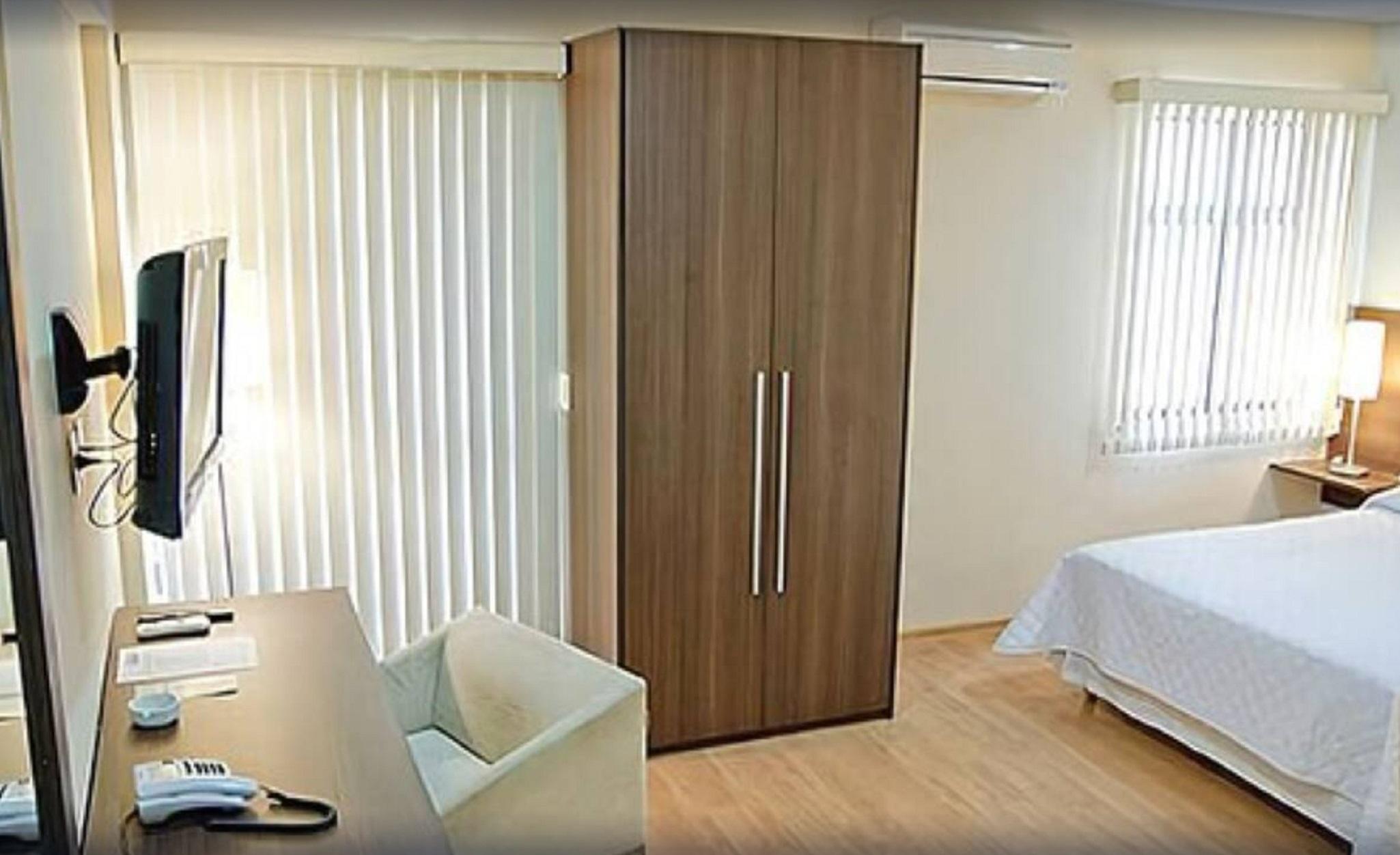 Mont Blanc Apart Hotel Нова-Игуасу Экстерьер фото