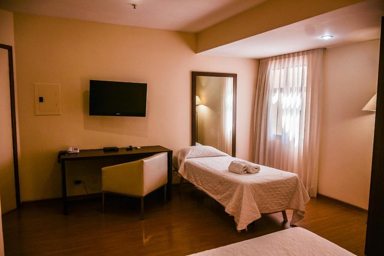 Mont Blanc Apart Hotel Нова-Игуасу Экстерьер фото