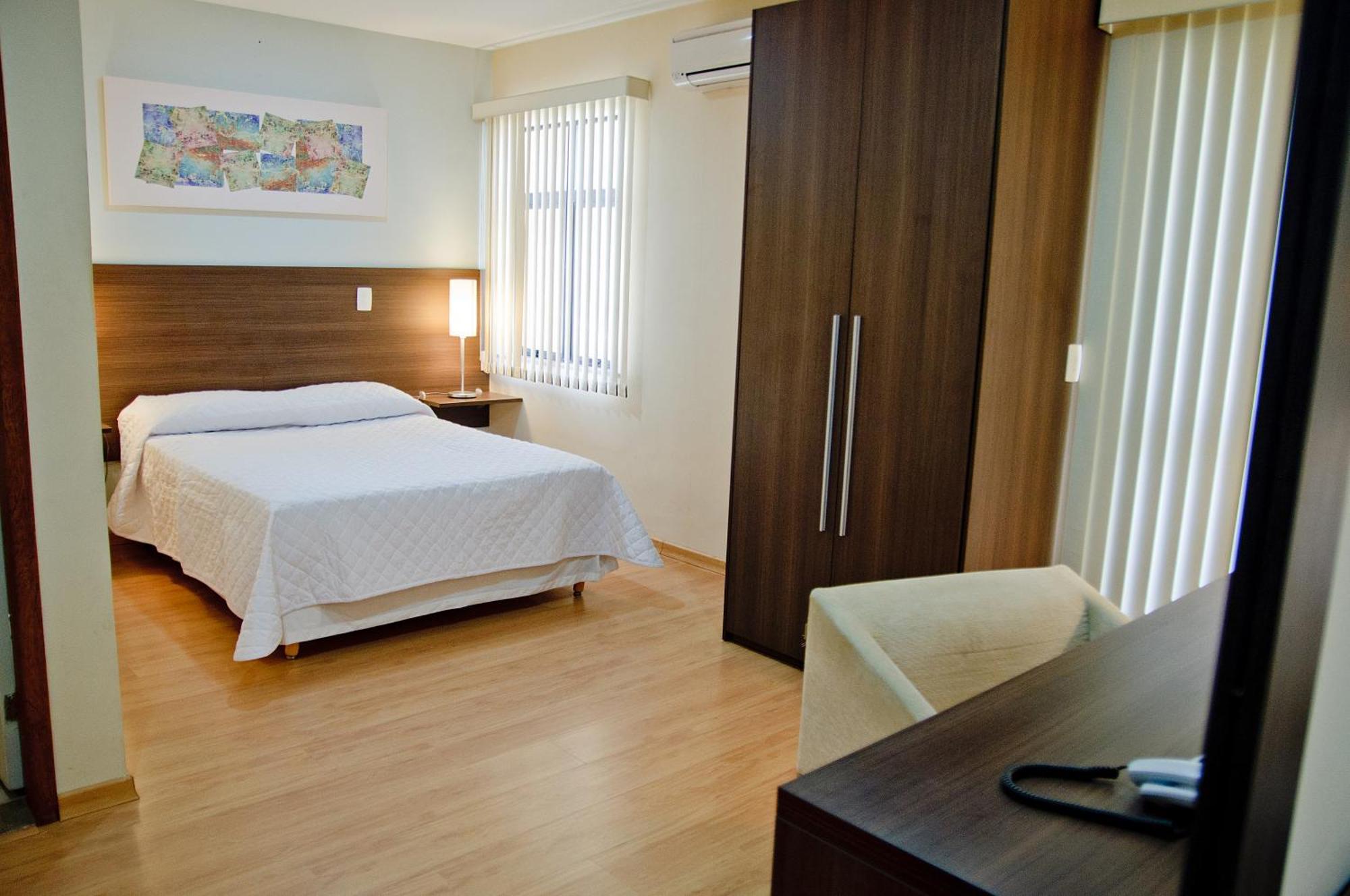 Mont Blanc Apart Hotel Нова-Игуасу Экстерьер фото